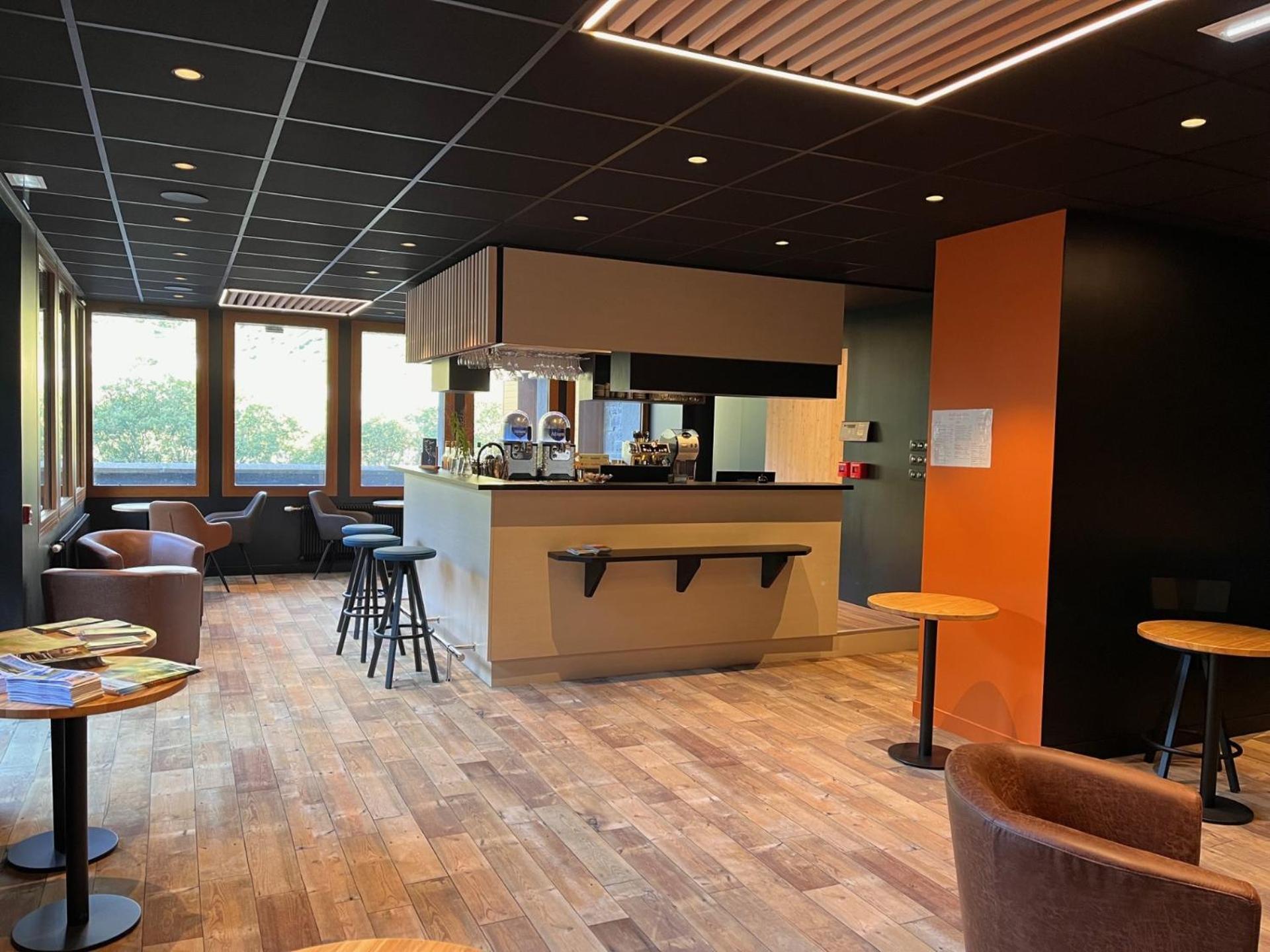 Hotel Du Puy Ferrand , Restaurant La Table De L'Ours Le Mont-Dore Esterno foto